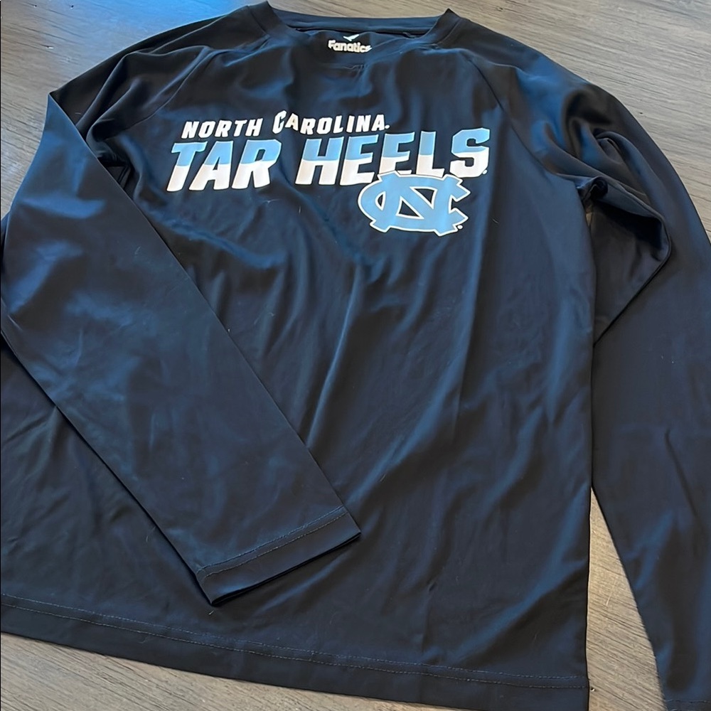 Fanatics Men's Black North Carolina Tar Heels Shirt